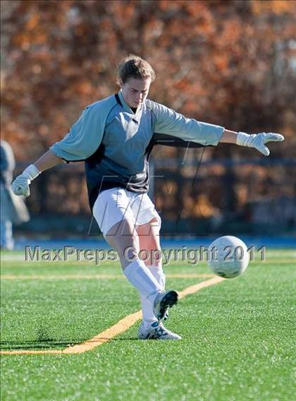 Thumbnail 1 in Darien @ Bunnell (CIAC Class L Quarterfinal) photogallery.