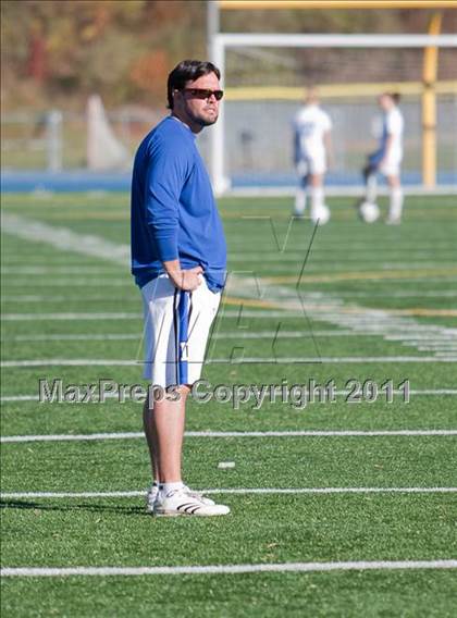 Thumbnail 3 in Darien @ Bunnell (CIAC Class L Quarterfinal) photogallery.