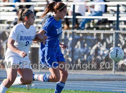 Thumbnail 2 in Darien @ Bunnell (CIAC Class L Quarterfinal) photogallery.
