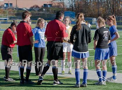 Thumbnail 1 in Darien @ Bunnell (CIAC Class L Quarterfinal) photogallery.