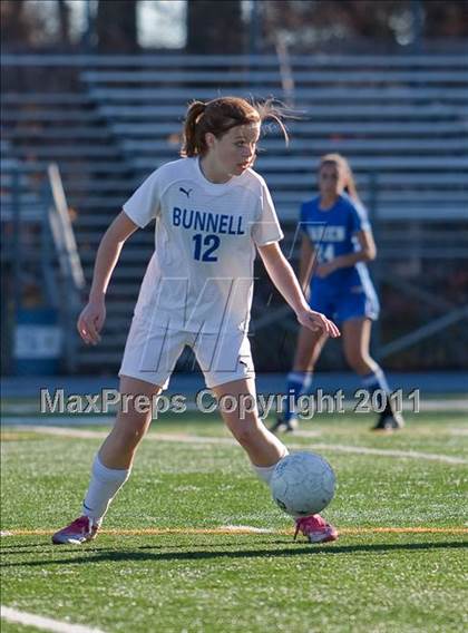 Thumbnail 1 in Darien @ Bunnell (CIAC Class L Quarterfinal) photogallery.