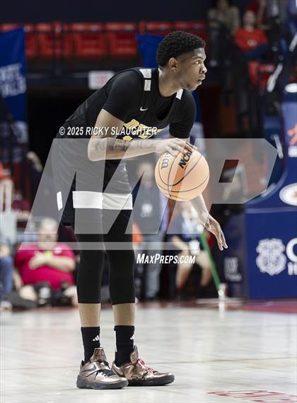 Thumbnail 3 in Althoff Catholic vs. Dyett (IHSA Class 2A Final) photogallery.