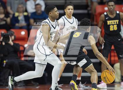 Thumbnail 3 in Althoff Catholic vs. Dyett (IHSA Class 2A Final) photogallery.