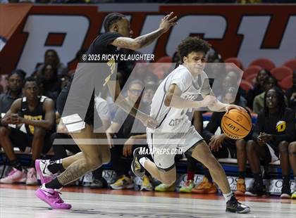 Thumbnail 2 in Althoff Catholic vs. Dyett (IHSA Class 2A Final) photogallery.