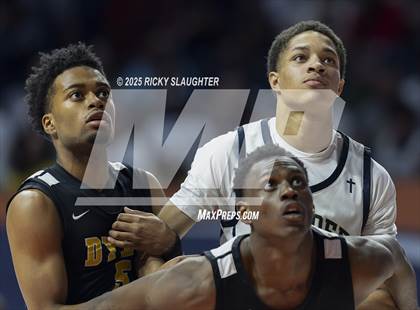 Thumbnail 1 in Althoff Catholic vs. Dyett (IHSA Class 2A Final) photogallery.