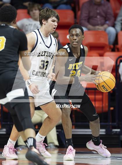 Thumbnail 2 in Althoff Catholic vs. Dyett (IHSA Class 2A Final) photogallery.