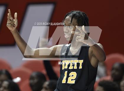 Thumbnail 3 in Althoff Catholic vs. Dyett (IHSA Class 2A Final) photogallery.
