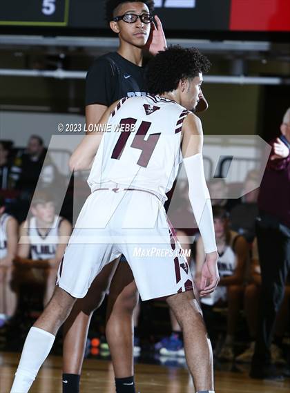 Thumbnail 1 in Rye Neck vs Valhalla (Section 1 Class B Semifinal) photogallery.