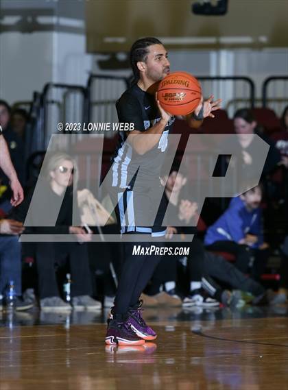 Thumbnail 3 in Rye Neck vs Valhalla (Section 1 Class B Semifinal) photogallery.