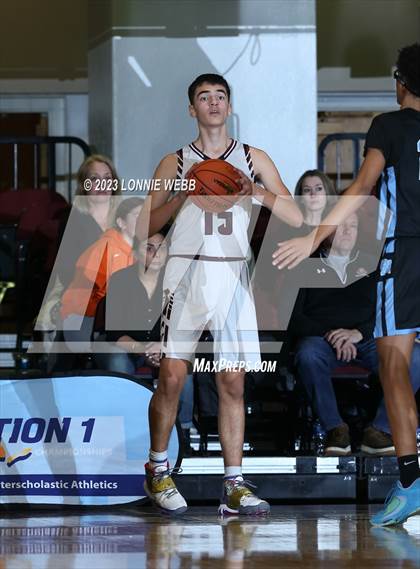 Thumbnail 3 in Rye Neck vs Valhalla (Section 1 Class B Semifinal) photogallery.