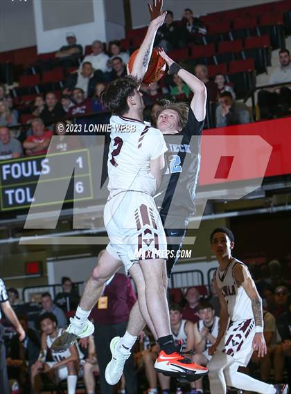 Thumbnail 2 in Rye Neck vs Valhalla (Section 1 Class B Semifinal) photogallery.