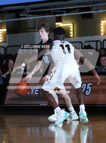 Thumbnail 1 in Rye Neck vs Valhalla (Section 1 Class B Semifinal) photogallery.