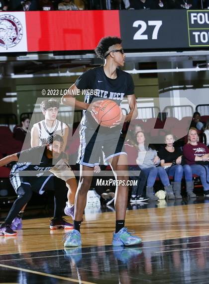 Thumbnail 1 in Rye Neck vs Valhalla (Section 1 Class B Semifinal) photogallery.