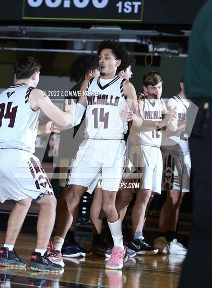 Thumbnail 2 in Rye Neck vs Valhalla (Section 1 Class B Semifinal) photogallery.