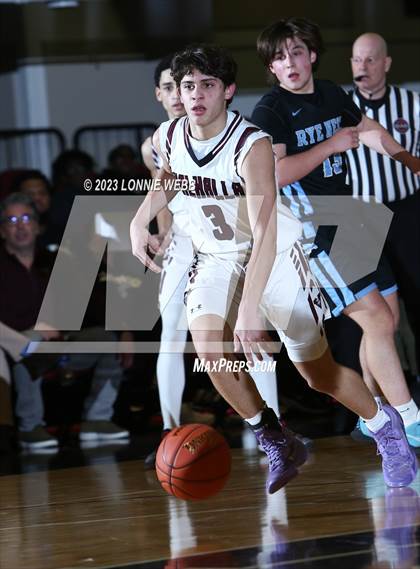 Thumbnail 3 in Rye Neck vs Valhalla (Section 1 Class B Semifinal) photogallery.