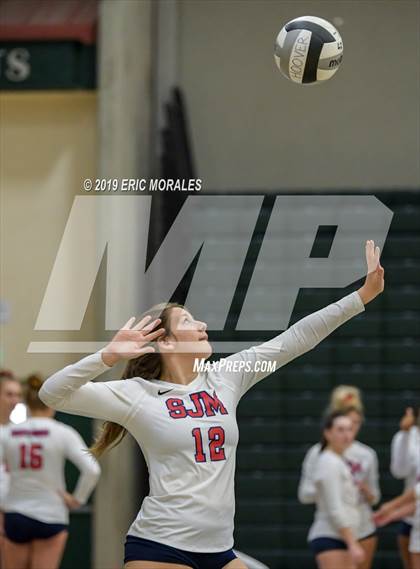 Thumbnail 2 in San Joaquin Memorial vs Kerman (Patriot Varsity Tournament) photogallery.