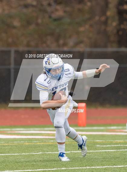 Thumbnail 3 in Newtown @ Greenwich (CIAC Class LL Semifinal) photogallery.