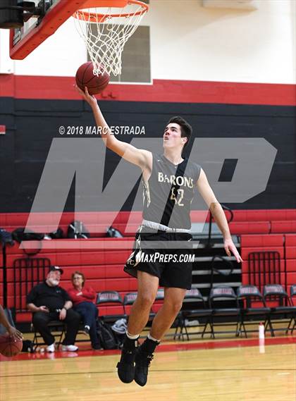 Thumbnail 2 in 2018 Pinellas County Public vs Private School Senior Showcase photogallery.