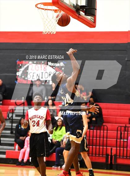 Thumbnail 2 in 2018 Pinellas County Public vs Private School Senior Showcase photogallery.
