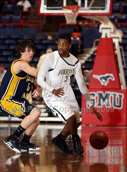 Thumbnail 3 in Highland Park vs Pinkston (Dallas Basketball Classic) photogallery.