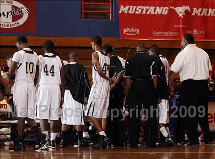 Thumbnail 3 in Highland Park vs Pinkston (Dallas Basketball Classic) photogallery.