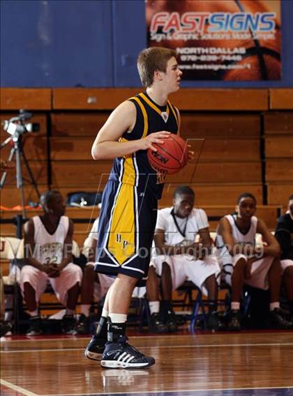 Thumbnail 1 in Highland Park vs Pinkston (Dallas Basketball Classic) photogallery.