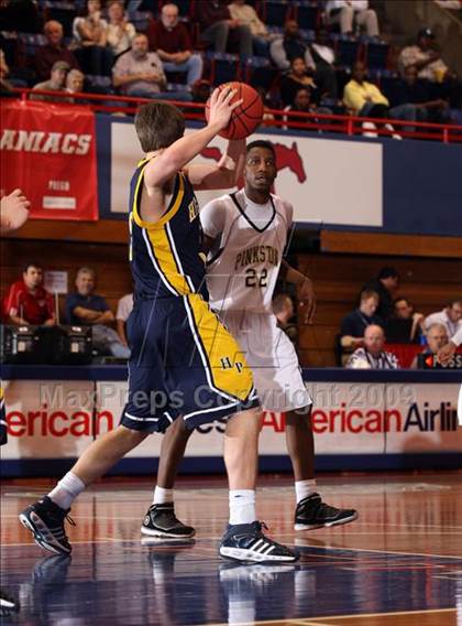 Thumbnail 2 in Highland Park vs Pinkston (Dallas Basketball Classic) photogallery.