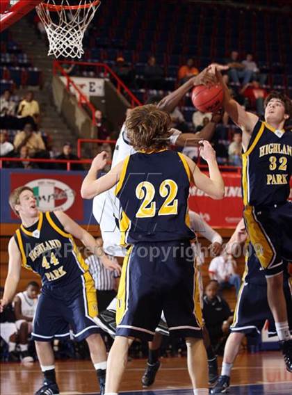 Thumbnail 3 in Highland Park vs Pinkston (Dallas Basketball Classic) photogallery.
