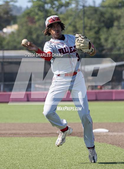 Thumbnail 3 in Cardinal Newman vs. Vallejo (CIF NCS D2 1st Round) photogallery.