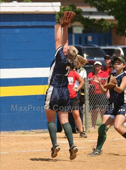 Thumbnail 3 in Kimberley Academy vs St. Joseph (NJSIAA Non-Public Finals) photogallery.