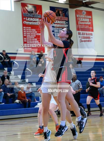 Thumbnail 1 in Sammamish vs. Seattle Academy photogallery.