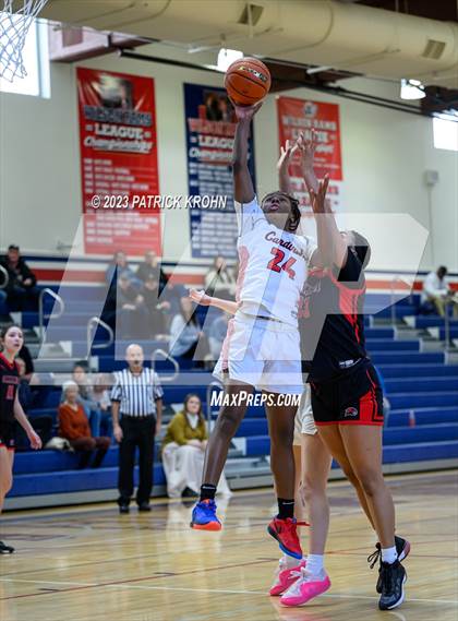 Thumbnail 2 in Sammamish vs. Seattle Academy photogallery.