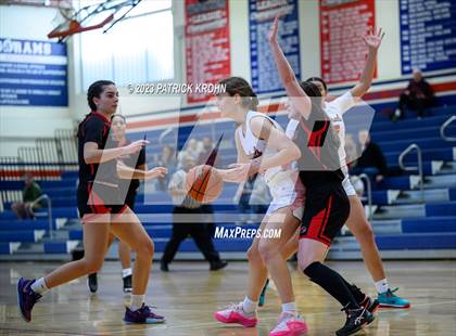 Thumbnail 3 in Sammamish vs. Seattle Academy photogallery.
