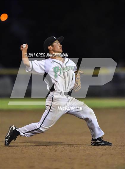 Thumbnail 2 in Drake vs. Marin Catholic (MCAL Final) photogallery.