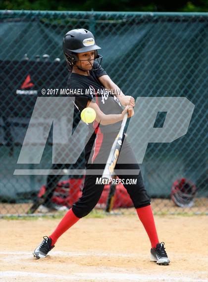 Thumbnail 3 in Jane Addams Campus vs Scholars Academy (PSAL Division B Semifinal) photogallery.