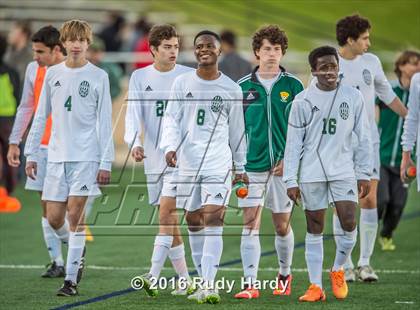 Thumbnail 3 in Lee vs. Stratford (UIL 5A Bi-District Playoff) photogallery.