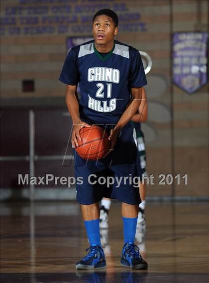 Thumbnail 3 in Chino Hills vs Rancho Cucamonga (Inland Empire Classic) photogallery.