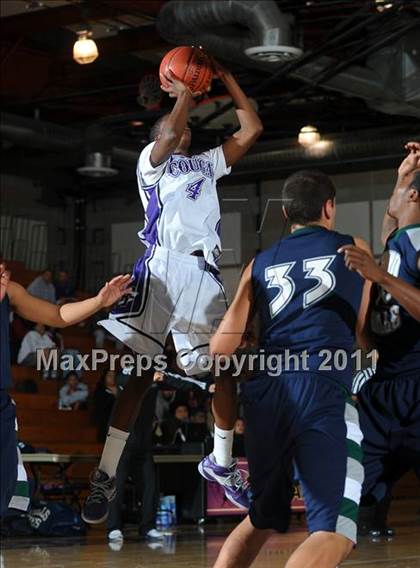 Thumbnail 2 in Chino Hills vs Rancho Cucamonga (Inland Empire Classic) photogallery.
