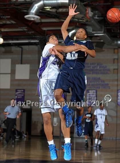 Thumbnail 2 in Chino Hills vs Rancho Cucamonga (Inland Empire Classic) photogallery.
