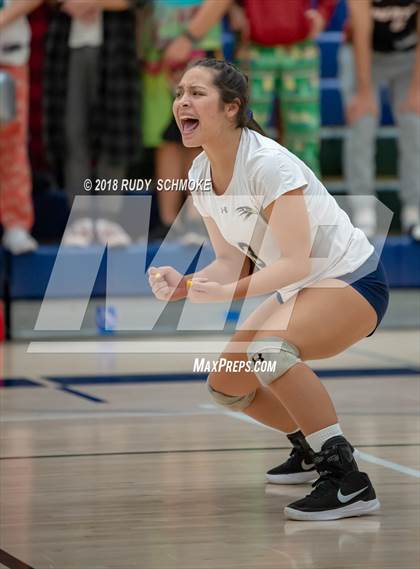 Thumbnail 3 in Santa Fe Christian @ Del Norte (CIF State D2 Round I Playoff) photogallery.