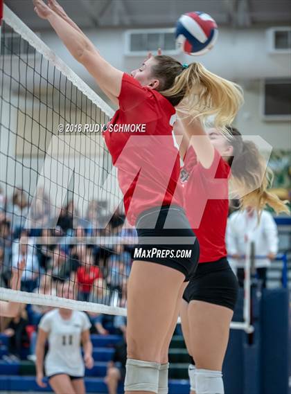 Thumbnail 3 in Santa Fe Christian @ Del Norte (CIF State D2 Round I Playoff) photogallery.