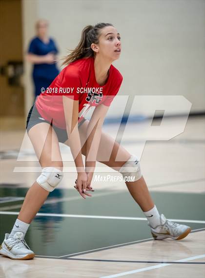 Thumbnail 2 in Santa Fe Christian @ Del Norte (CIF State D2 Round I Playoff) photogallery.