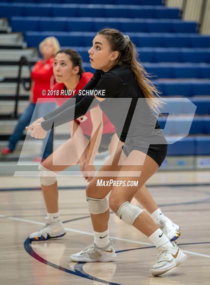 Thumbnail 3 in Santa Fe Christian @ Del Norte (CIF State D2 Round I Playoff) photogallery.