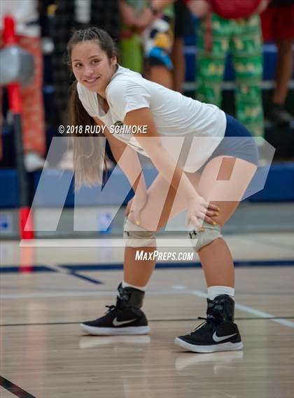 Thumbnail 3 in Santa Fe Christian @ Del Norte (CIF State D2 Round I Playoff) photogallery.