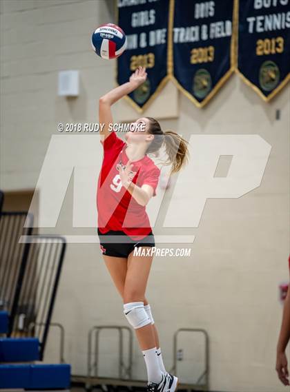 Thumbnail 3 in Santa Fe Christian @ Del Norte (CIF State D2 Round I Playoff) photogallery.