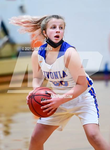 Thumbnail 1 in Perry @ Livonia photogallery.