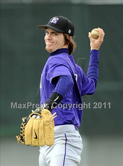 Thumbnail 2 in Canton vs Everman (Sunnyvale Tournament) photogallery.