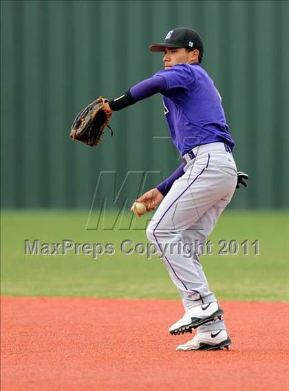 Thumbnail 1 in Canton vs Everman (Sunnyvale Tournament) photogallery.