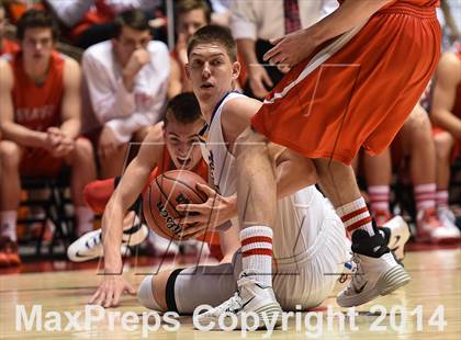 Thumbnail 2 in Orem vs. Bountiful (UHSAA 4A Final) photogallery.
