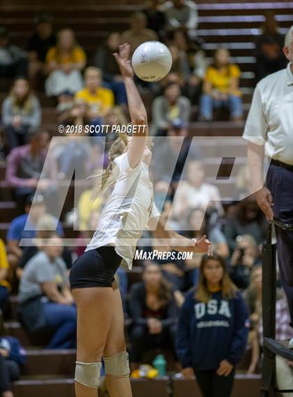 Thumbnail 3 in Notre Dame (SO) @ Temecula Valley (CIF Division I Playoff) photogallery.